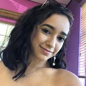 Meet your Posher, Priscilla